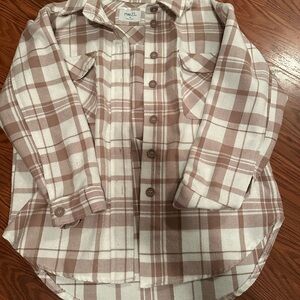 Rue21 Flannel Jacket- Light pink and White
Perfect for fall